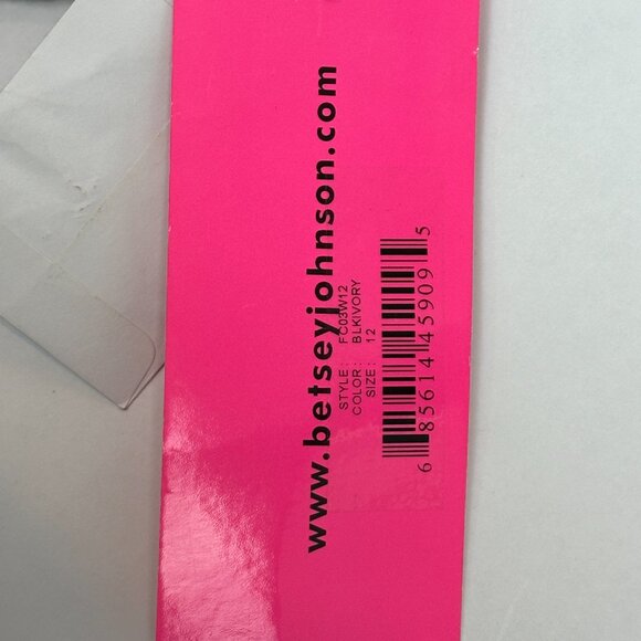 NWT Betsey Johnson Black And White Polka Dot Fit & Flare Dress Size 12 - Picture 11 of 11